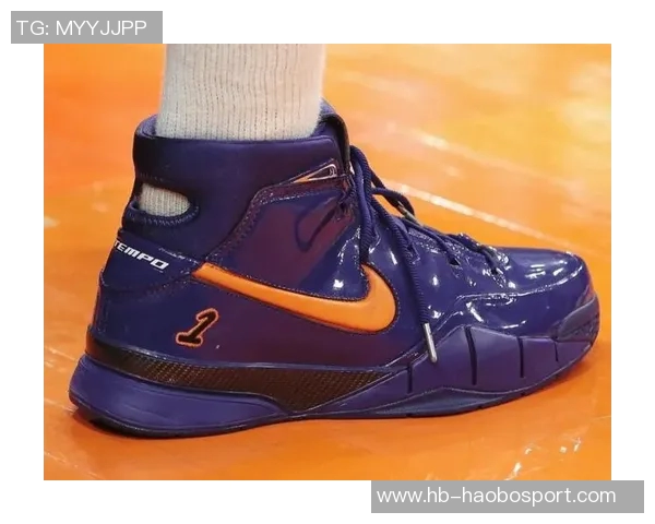 不打球也能秀鞋PJ塔克晒布克限量球鞋引发热议