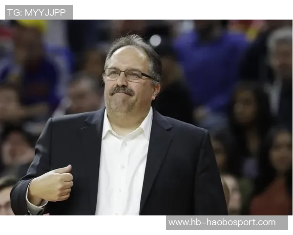 斯坦范甘迪称太阳顾问克利福德赞布克为杰出领袖之一